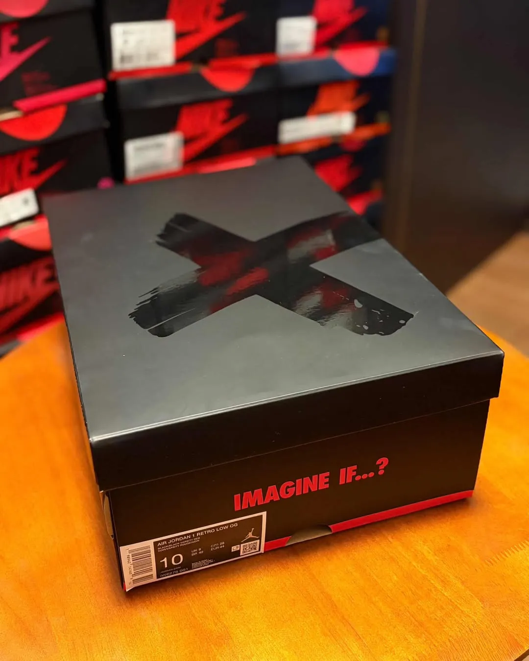 air-jordan-1-banned-1024x680 (1)