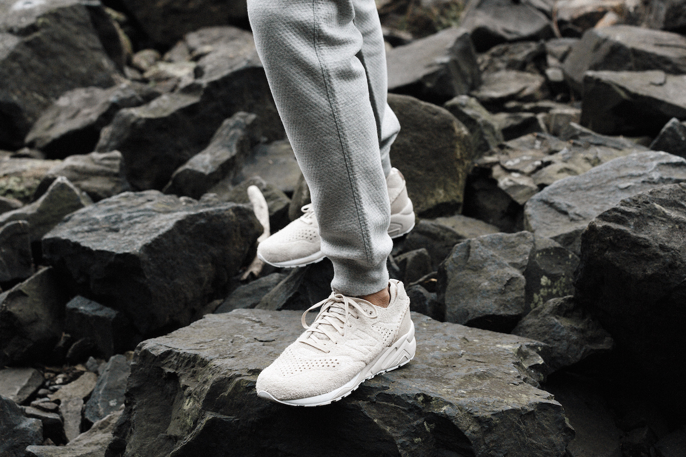 wings-horns-x-new-balance-mt580-deconstructed-teaser-2 (1)